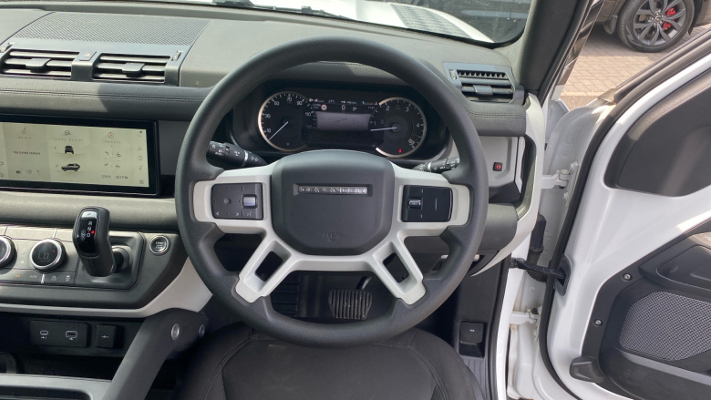 Land Rover Defender 90 Diesel 3.0 D250 Hard Top Auto